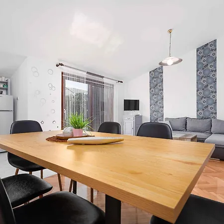 In - Istrien 46932 Apartamento Poreč